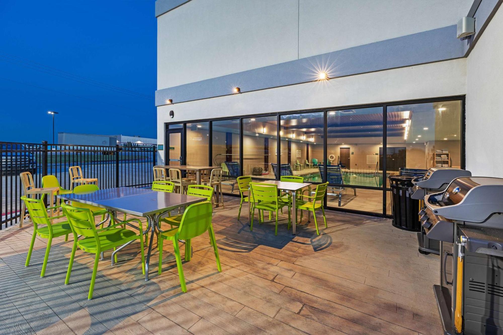 Home2 Suites By Hilton Weatherford Екстериор снимка