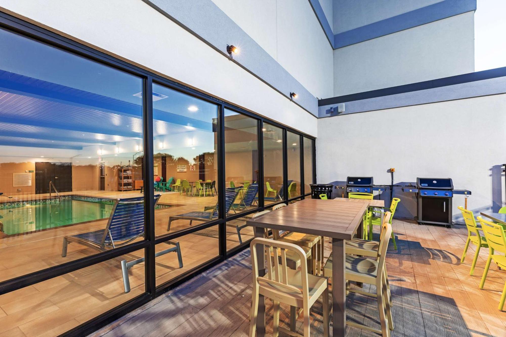Home2 Suites By Hilton Weatherford Екстериор снимка