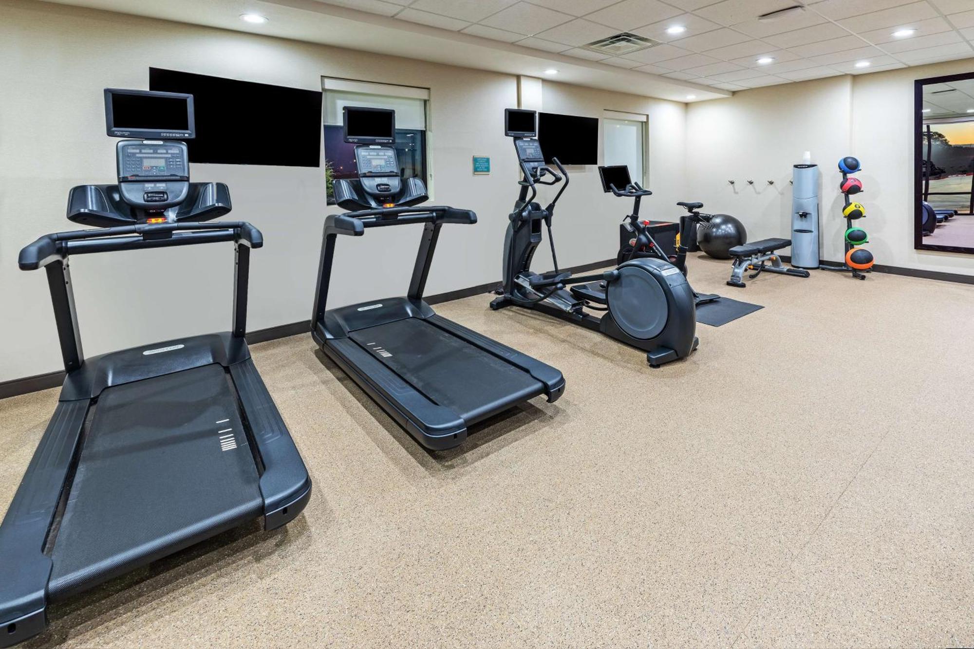 Home2 Suites By Hilton Weatherford Екстериор снимка